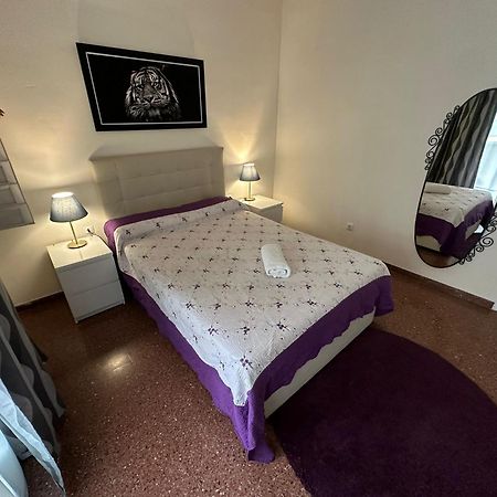Rooms Viladomat Барселона Экстерьер фото