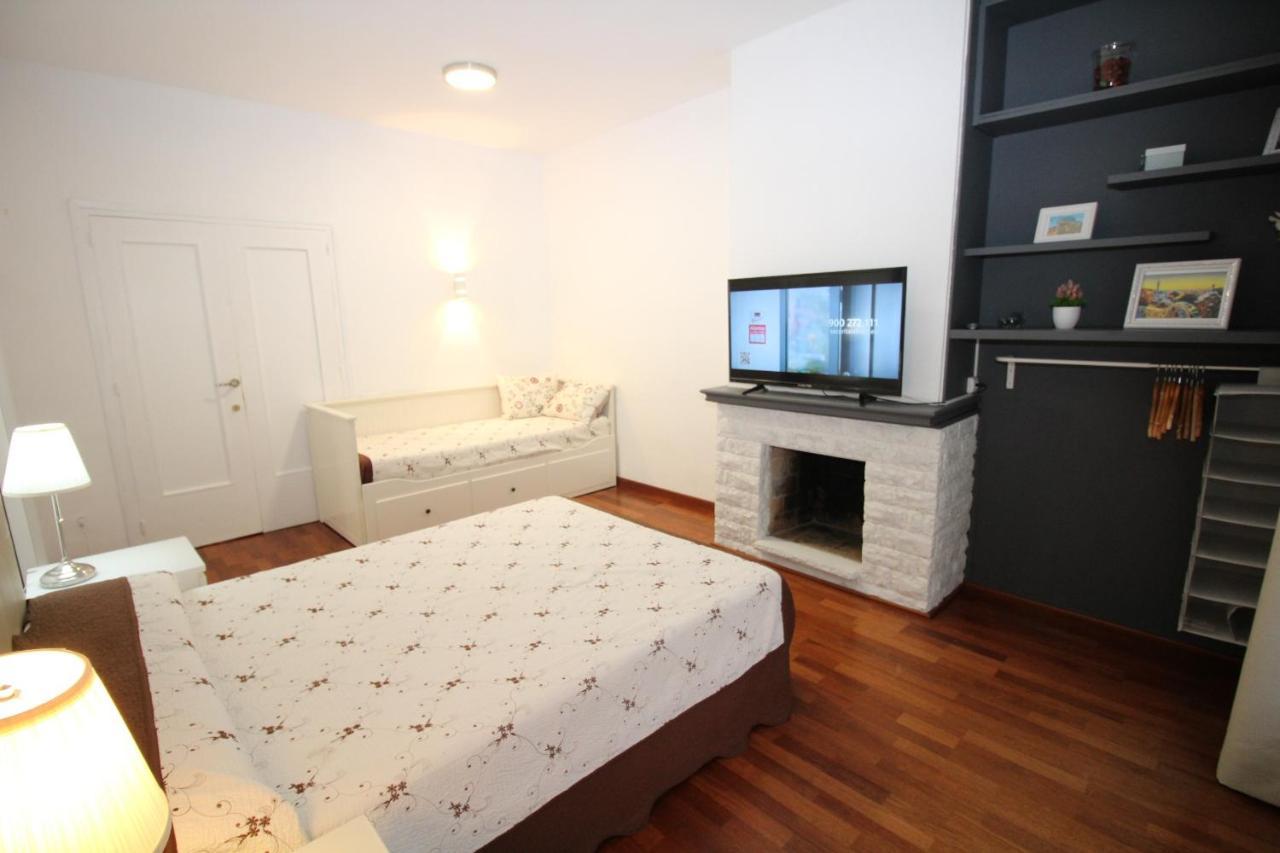 Rooms Viladomat Барселона Экстерьер фото