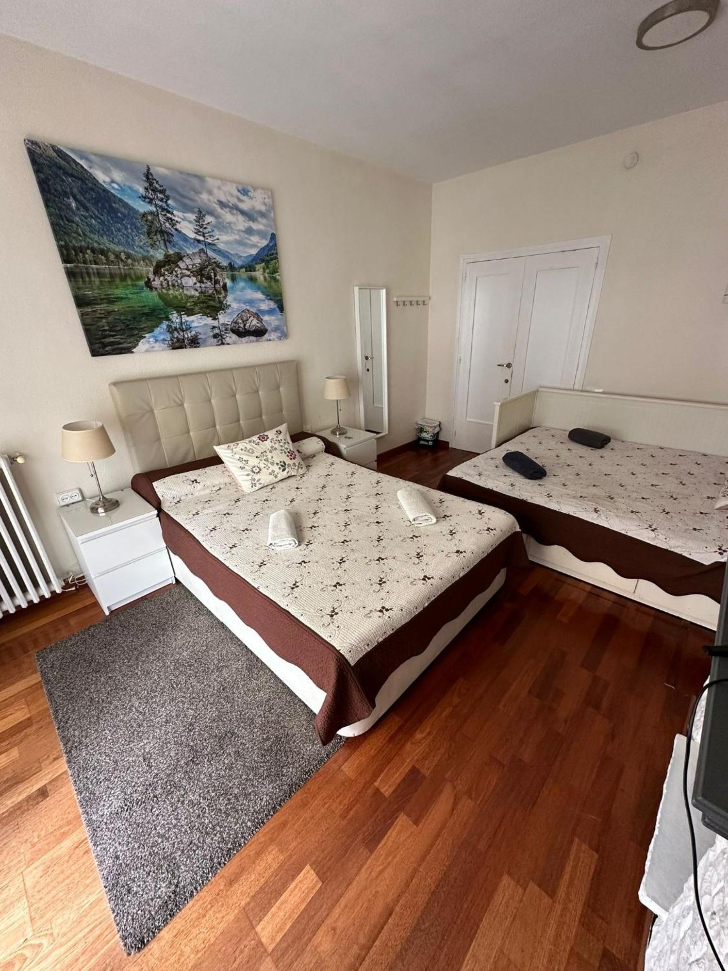 Rooms Viladomat Барселона Экстерьер фото